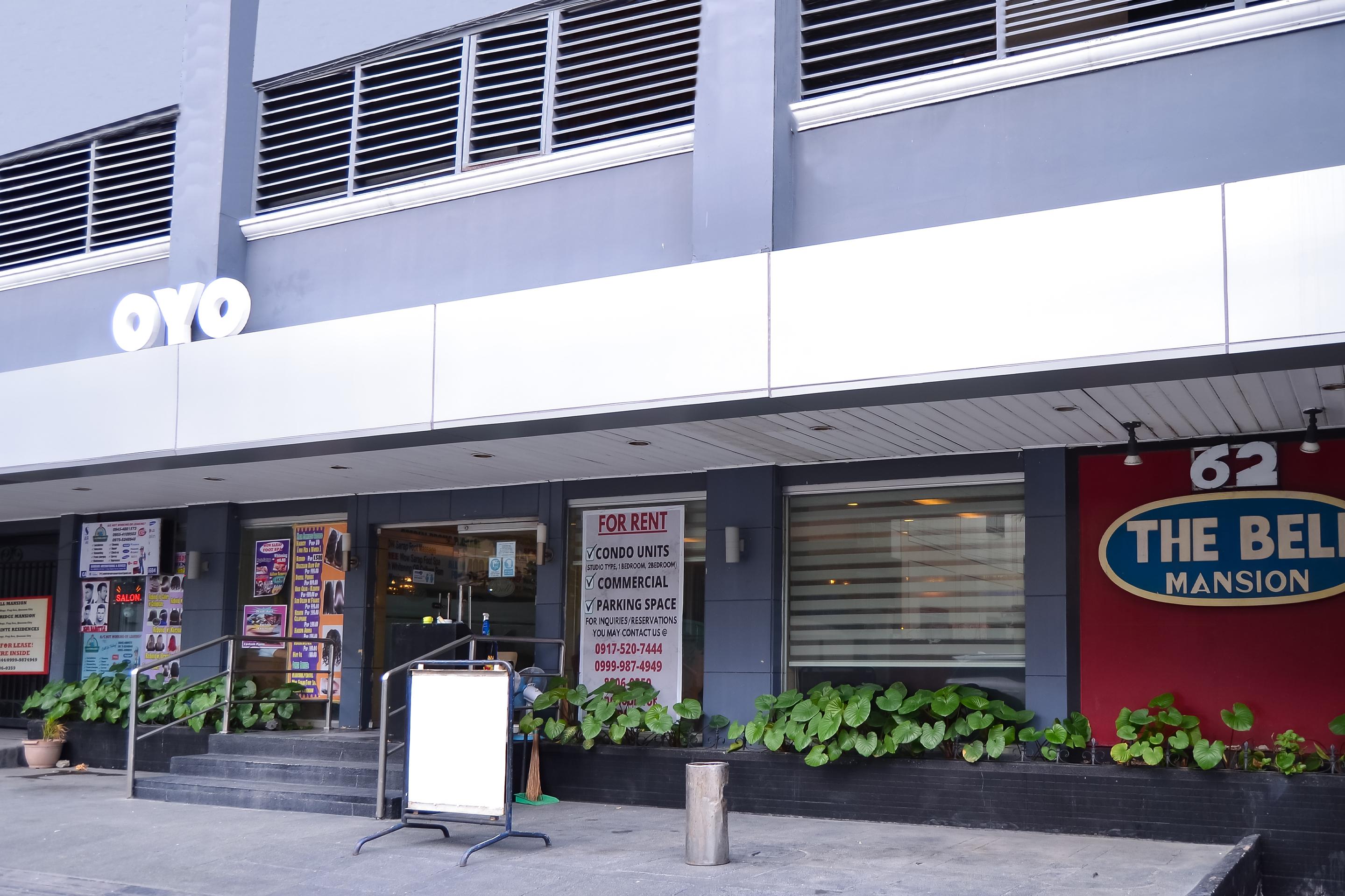 Super Oyo 791 Bell Mansion Hotel Quezon City Buitenkant foto